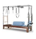 Reformer Elina Pilates Cadillac Clásico madera oscura (Color: Azul Oceano)